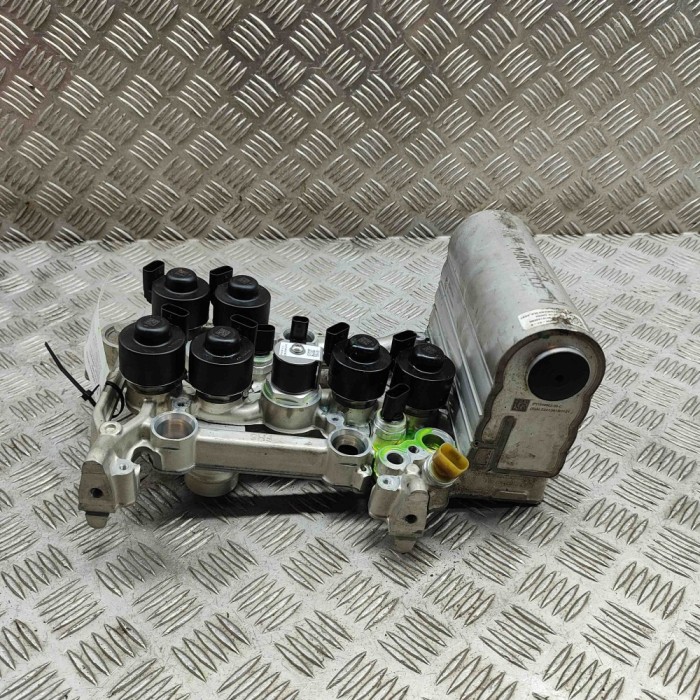 Alt modul de control TESLA MODEL Y 2023 OEM: 1625001-01-A,1523001-00-E,1541570-00-C,1501200-CL-B 26819904