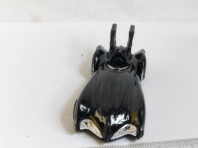 bnk jc Hot Wheels 2024 - Batman &amp;amp; Robin Batmobile - 054/250 foto