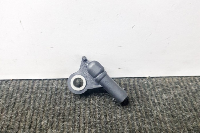 Senzor de impact st&acirc;nga spate TESLA MODEL 3 2018 OEM: 1036761-00-A 11321935
