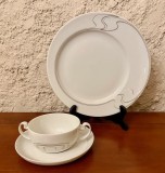 SET DE 3 PIESE DIN PORTELAN- ROSENTHAL- COLECTIA ASIMMETRIA WHITE GOLD- BJ&Ouml;RN WIINBLAD