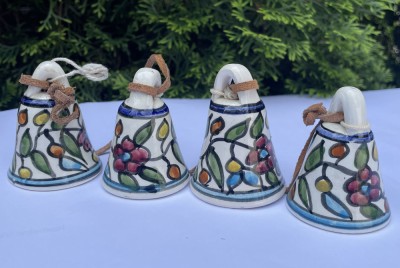 Patru CLOPOTE din CERAMICA smaltuita, pictate manual, IERUSALIM foto