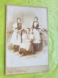 H210-I- CDV Foto Sanicolau Mare Timis 1896 rara-Port popular 17/12 cm. Atelier HEIMANN J. NAGY MZNT MIKLOS descriere dedicatie de mana.