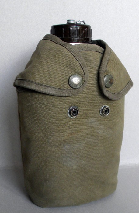 Plosca militara franceza soldat Legiunea Straina, Vietnam anii 70, bidon stantat