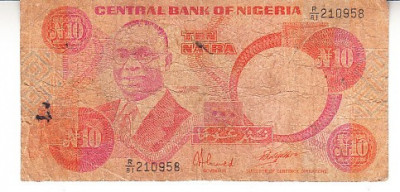 M1 - Bancnota foarte veche - Nigeria - 10 naira - 1984 foto