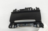 Scrumiera AUDI Q5 8R 2017 OEM: 8K0857951C,8K0857965 | 32028969
