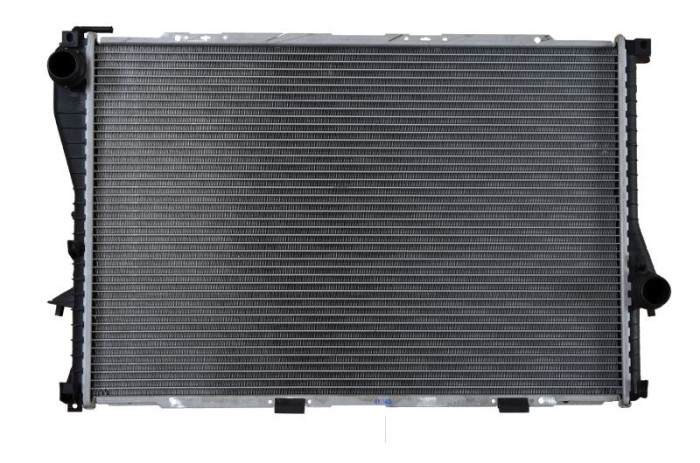 Radiator BMW Seria 5 E39 03, 7 E38 01, motor: 2.0 R6, 2.2 R6, 2.5 R6, 2.8 R6, 3.0 R6, 3.5 V8, 4.4 V8, intrare/iesire conectare rapida, 650x433x32,
