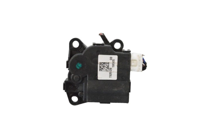 Motoras clapetă aeroterma TESLA MODEL 3 2020 OEM: T92882B 23954490