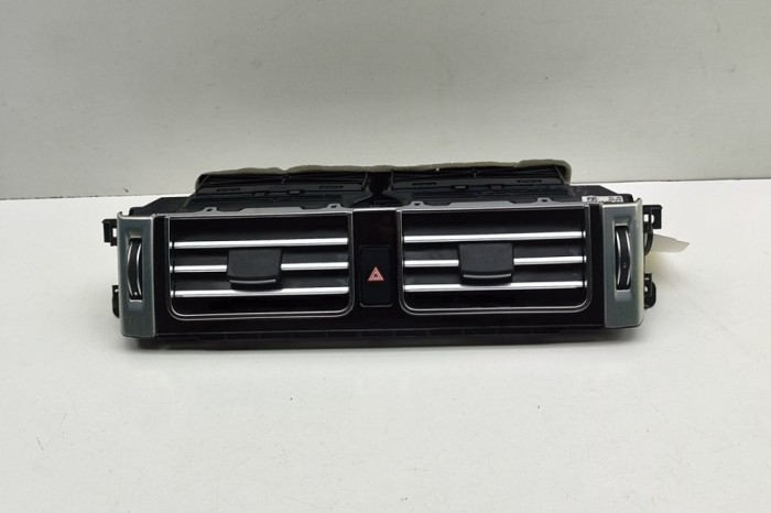 Gura de ventilație planșa de bord LAND ROVER RANGE ROVER IV L405 2018 OEM: JK52-01820-AA | 32080287