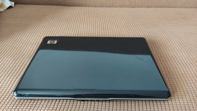 LEPTOP HP PAVILION DV 6000 ,NU FUNCTIONEAZA , CITITI DESCRIEREA . foto