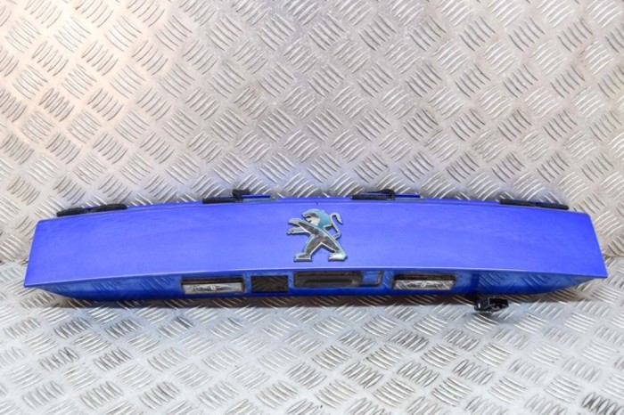 Ornament lampa număr de &icirc;nmatriculare PEUGEOT 2008 II 2021 OEM: 9837179280,9828080080 21439834