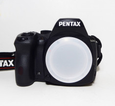 Pentax K-500 cu obiectiv SMC Pentax-FA 28-200 f/3.8-5.6 IF&amp;amp;AL foto