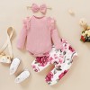 Compleu pentru fetite cu body roz si pantalonasi cu trandafiri (Marime