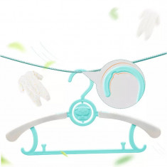 Set 5 umerase reglabile Little Mom Hangers Hook Green