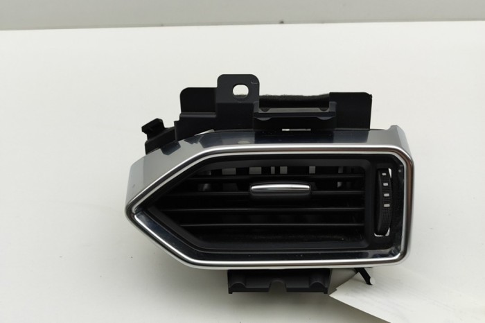 Gura de ventilație planșa de bord MAZDA CX-5 KF 2022 OEM: K123-64730 30761829