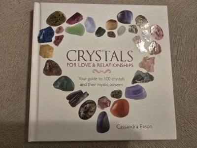 Crystals for Love and Relationships ~ Cassandra Eason foto