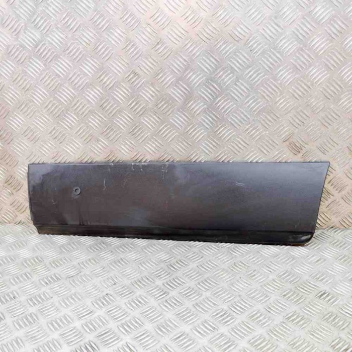 Bandou inferior ușă st&acirc;nga spate OPEL MOKKA / MOKKA X 2015 OEM: 95157446