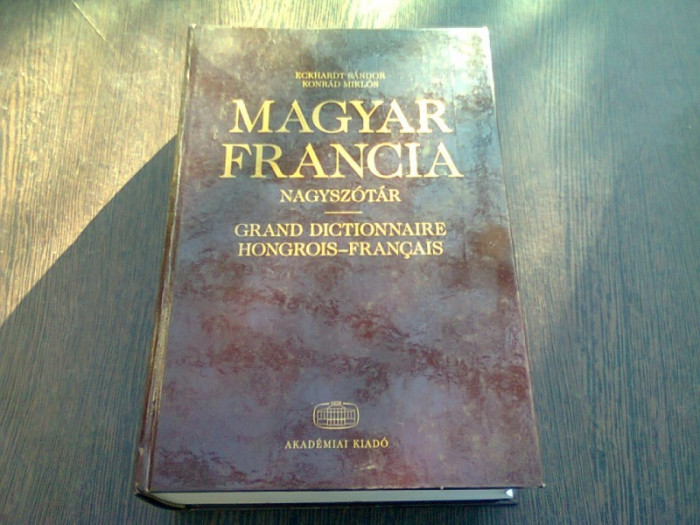 Magyar-francia nagysz&oacute;t&aacute;r /Karton - Konr&aacute;d Mikl&oacute;s (dictionar maghiar francez)