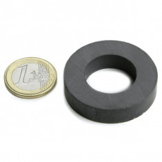 Magnet ferita inel Ø40/22 x 9 mm, putere 2,7 kg, Y35