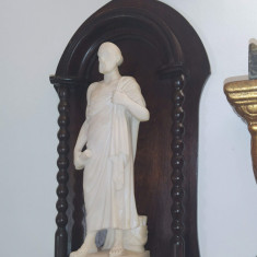 tubernacul lemn mahon cu statueta marmora