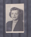 M5 C13 - FOTO - FOTOGRAFIE FOARTE VECHE - distinsa doamna - anul 1954