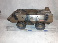 GRATUIT transportor trupe armata plastic dur 26 cm 2 osii camuflaj LOT16 T2 foto