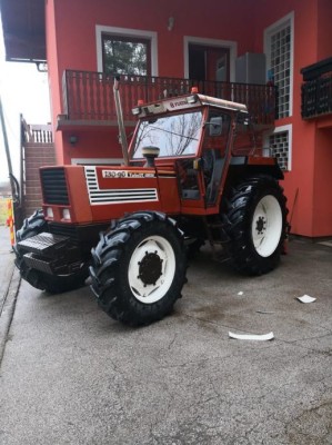 Tractor Fiat 130-90 foto