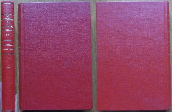 Mihail Sadoveanu, Drumuri basarabene, 1922, editia 1; Mormantul unui copil, 1926, 2 lucrari ale autorului in coligat