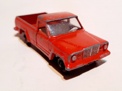 Jeep Gladiator - Matchbox foto