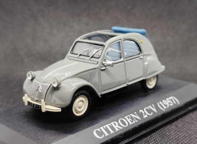 Macheta Citroen 2CV 1957 - Ixo/Altaya 1/43 foto