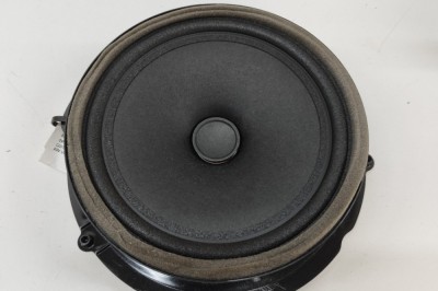 Difuzor ușă dreapta spate JAGUAR F-PACE X761 2022 OEM: K8D2-18808-BB | 31656265 foto
