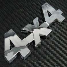 Ornament emblema 4x4 Cod: 04A