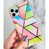 Husa iPhone 12 / 12 Pro Silicon Marmura Roz - Protectie Telefon, Model Trendy