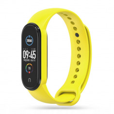 Curea Tech-Protect Iconband pentru Xiaomi Mi Smart Band 5/6/7/NFC Galben