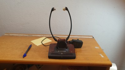 Sistem auditiv stereo cu infraroșu Sennheiser SET 830-TV, căști fără fir foto