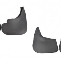 Set aparatori noroi fata si spate dedicate Dacia Sandero 2012-2016 pre-facelift