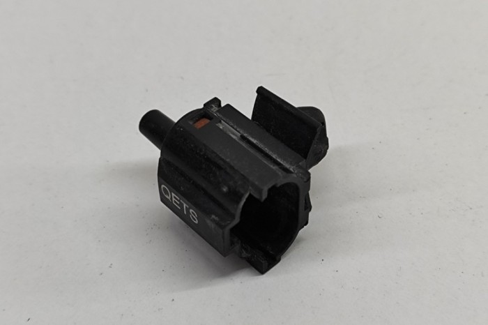 Senzor de temperatură TESLA MODEL Y 2021 OEM: 1494715-00-C 22598177