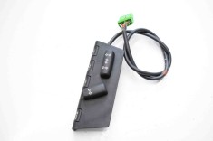 Buton de control scaun dreapta LAND ROVER RANGE ROVER SPORT L320 2005 OEM: YUB500160PVJ | 10876570