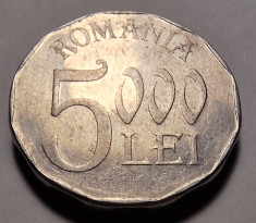 Moneda 5000 lei 2002 foto
