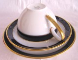 SET MIC DEJUN PORTELAN CU COBALT HUTSCHENREUTHER MODEL OLIVIA CEASCA CAFEA CU FARFURII