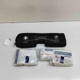 Trusa de prim ajutor BMW 3 F30, F80 2017 OEM: 8270015 31540804