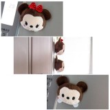 Set de doi magneti de frigider, din plus, model Familia Mouse
