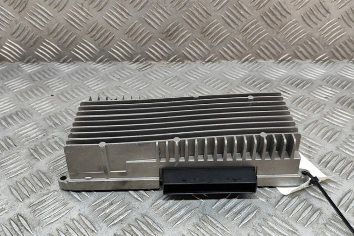 Amplificator de sunet AUDI Q5 8R 2015 OEM: 8R0035223H,8R0035223F 22292768