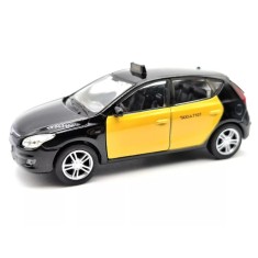 Macheta Hyundai i30 Taxi Barcelona Galben cu Negru &ndash; Welly 1:38