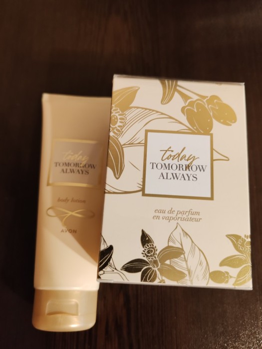 Apa de parfum TODAY, 100 ml