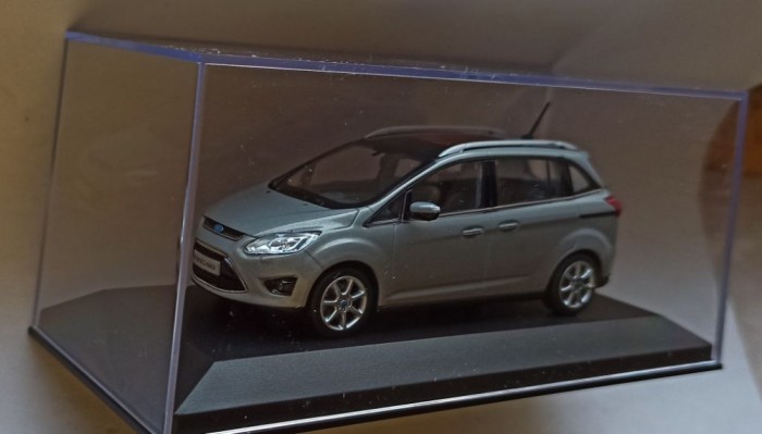 Macheta Ford Grand C-Max MK2 2011 - Minichamps 1/43