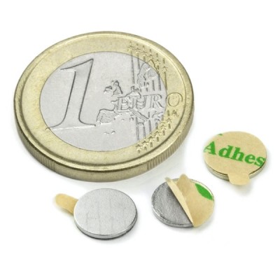 Magnet neodim disc cu autoadeziv &amp;Oslash;8&amp;amp;#215;0,75 mm, putere 200 g, N35 foto