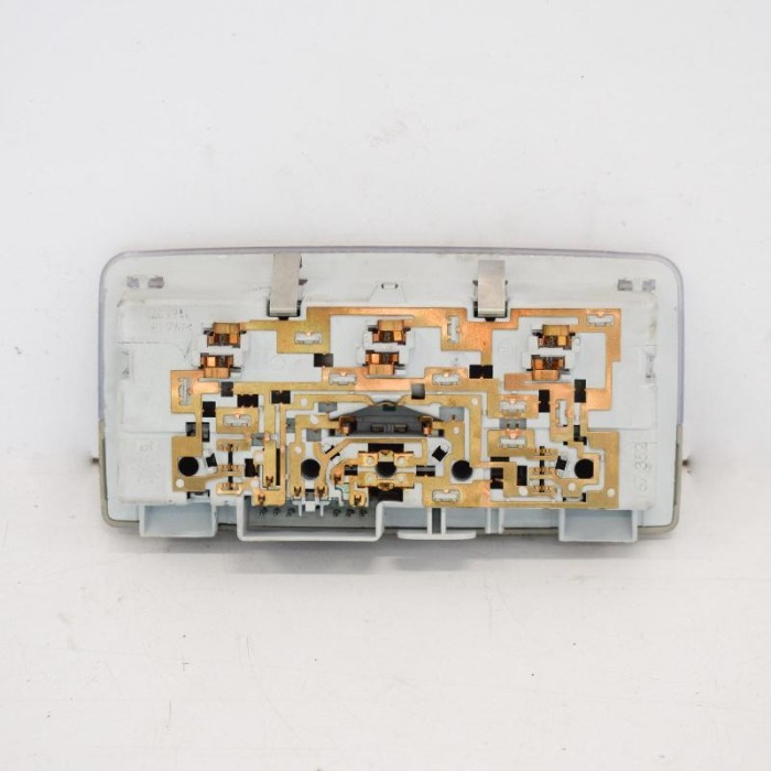 Iluminare interioară OPEL MOKKA / MOKKA X 2017 OEM: 316627975 4058380