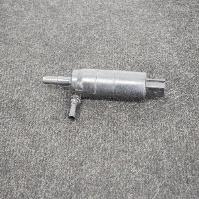 Motor rezervor lichid de parbriz BMW 3 F30, F80 2014 OEM: 7217792 10054061