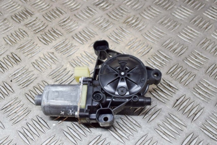 Motor macara geam ușă st&acirc;nga față AUDI Q3 F3 2019 OEM: 5Q0959802C,E850202102,0130822076 14620660