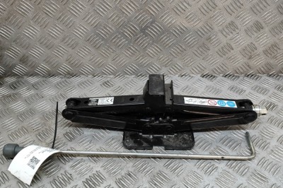 Cric FIAT DOBLO MPV 263_ 2015 OEM: 51859325 | 28955804 foto